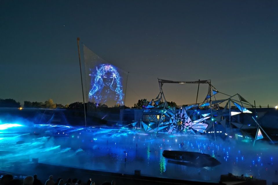Les jeunes de l’internat s’en vont au parc d’attraction !